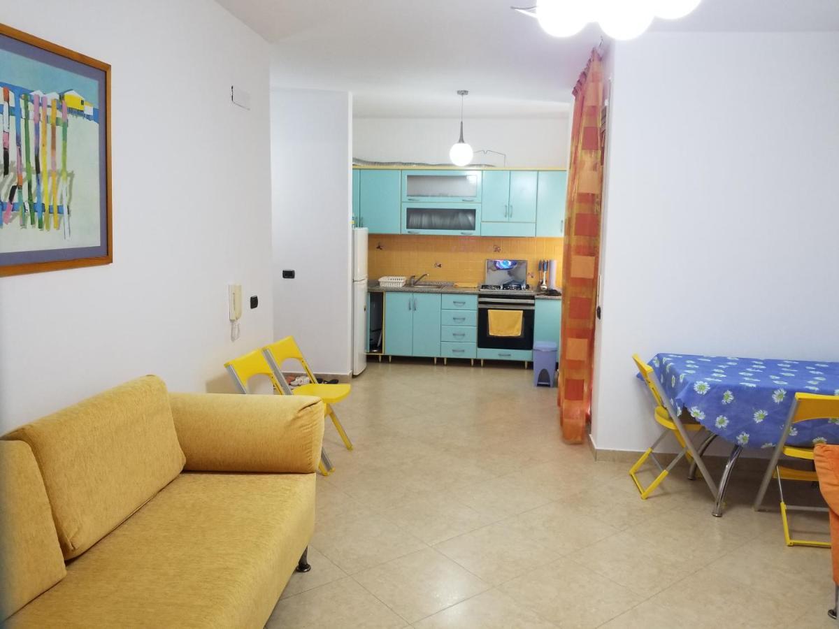 Dea Apartment ドゥラス エクステリア 写真